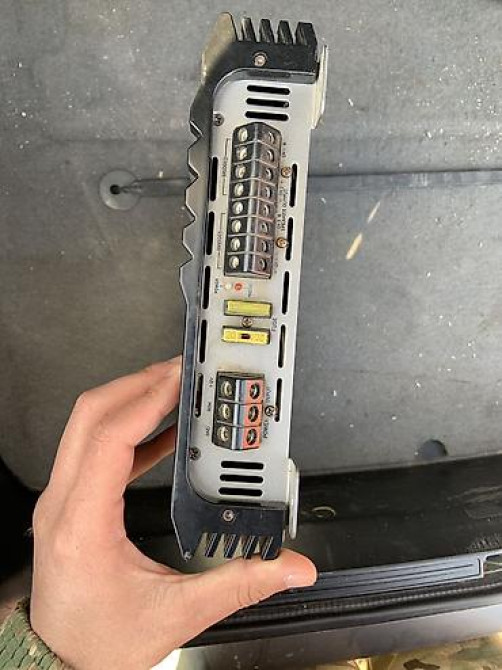 Усилитель 800 Вт, Каналов: 4 Бишкек - изображение 5