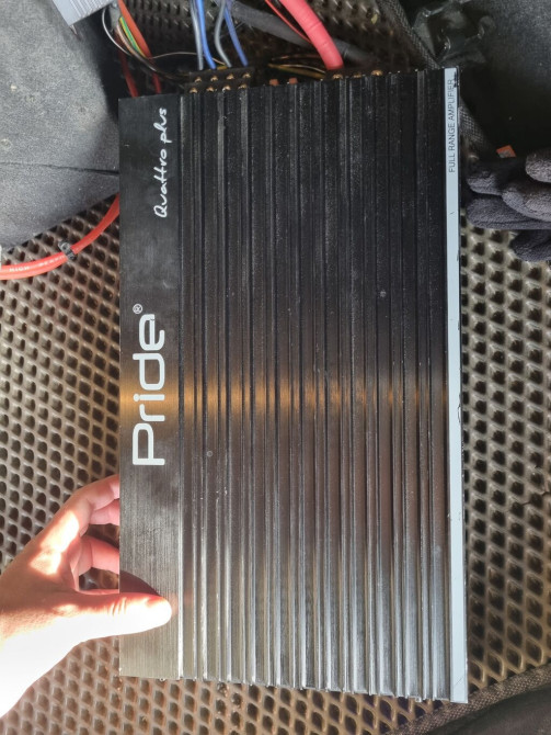 Усилитель Б/у, 280 Вт, Каналов: 4 Бишкек - изображение 1