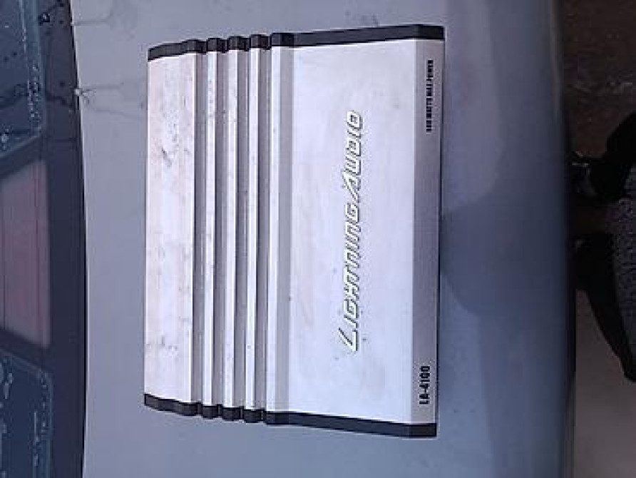 Усилитель 800 Вт, Каналов: 4 Бишкек - изображение 1