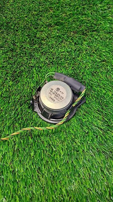 Динамик Bmw X5 E53 (б/у) ​ Марка: BMW Модель: X5 Кузов: E53 ​год 2003 Бишкек - изображение 3