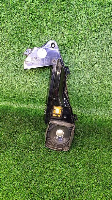 Коробка динамика в двери Л Зд е38 Номер 8 352 —-431 В отличном Бишкек - изображение 1