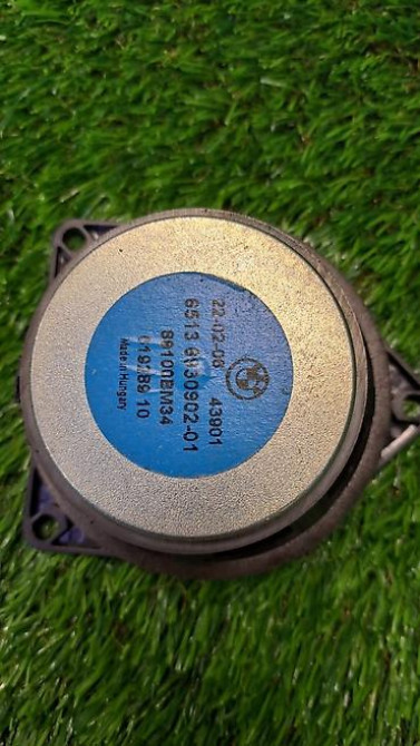 Bmw x1 e84 динамик Номер —-01 Год 2006 Состояние отличное В отличном Бишкек - изображение 2