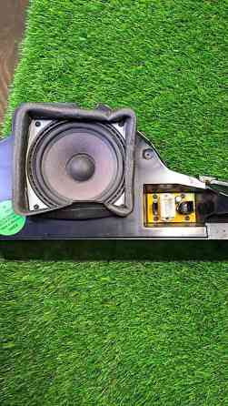 Динамик передняя правая е38 Номер: 8 371 —-240 Состояние отличное Год Бишкек