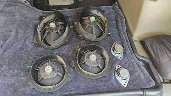 Продам комплект штатных динамиков с Тойота Hilux Surf. Не рваные, не Бишкек