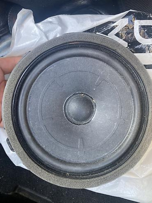 Задний штатный динамик для KIA K3 (Cerato) 2020 - Оригинальная Бишкек - изображение 1