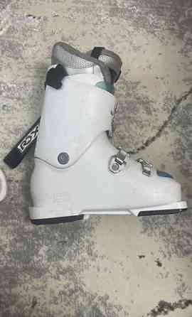 Горнолыжные ботинки Roxy для женщин - Размер мондо: 24.5 (длина стопы Бишкек