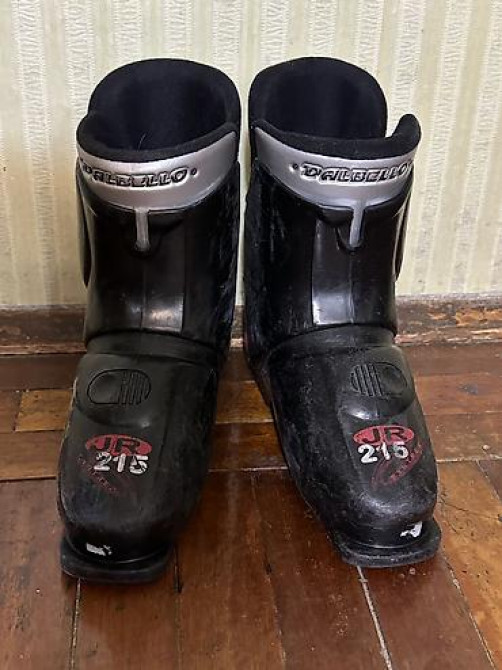 Детские горнолыжные ботинки Dalbello JR 2/5. Размер 35 по стельке 21,5 Бишкек - изображение 1