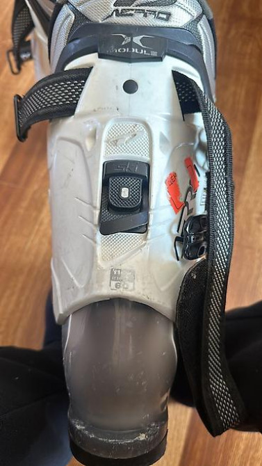 Ботинки для лыж,в очень хорошем состоянии Бишкек - изображение 3