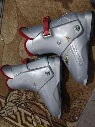 Продаю подростковые горнолыжные ботинки. Фирма nordica, 23 - 23.5 см Бишкек