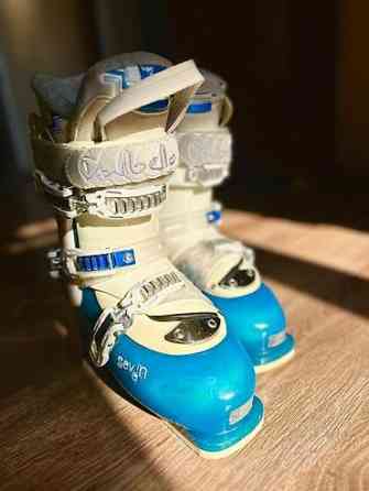 Лыжные ботинки Dalbello (Италия) размер 23,5 (36) Жёсткость 65 Пишите Бишкек