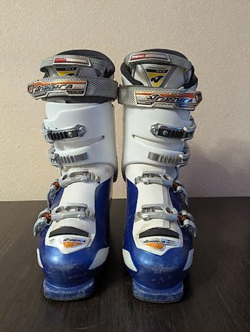 Горнолыжные ботинки Nordica. Состояние хорошее. Размер 44-45 Бишкек - изображение 2