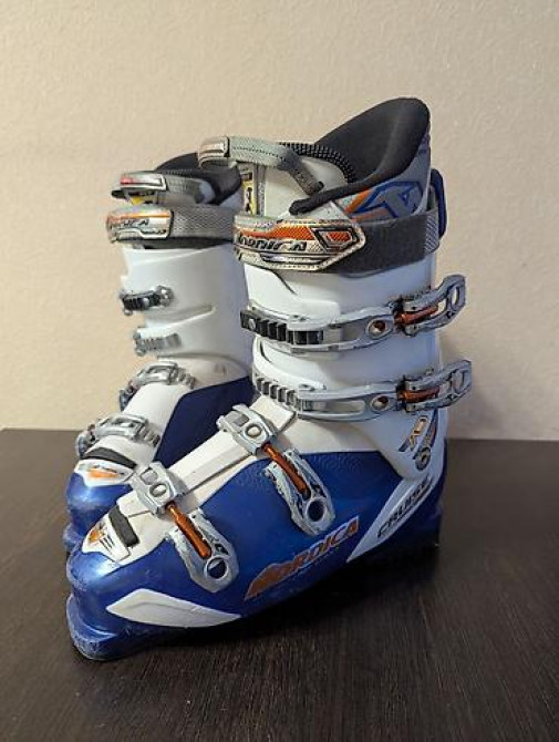 Горнолыжные ботинки Nordica. Состояние хорошее. Размер 44-45 Бишкек - изображение 1