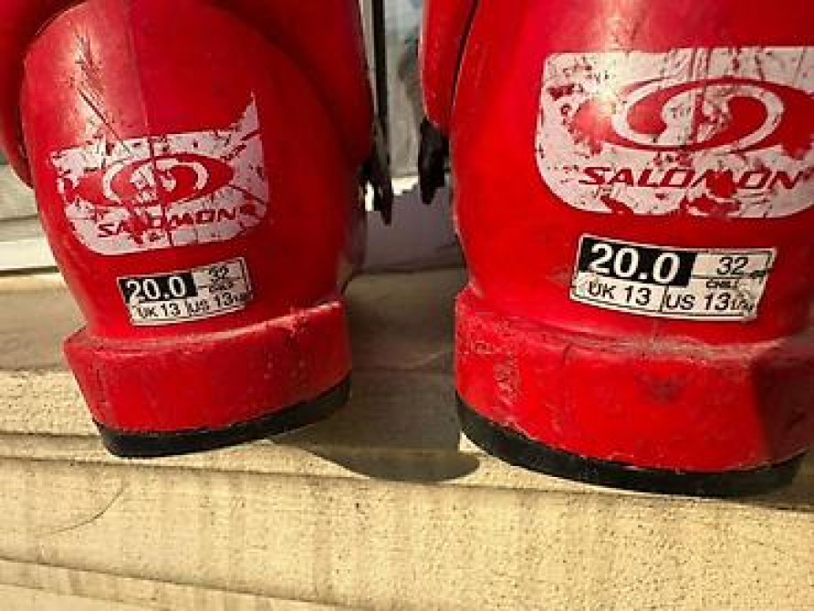 Продаю детские лыжные ботинки две штуки на 5-6 лет 30-31 по нашему (19 Бишкек - изображение 5