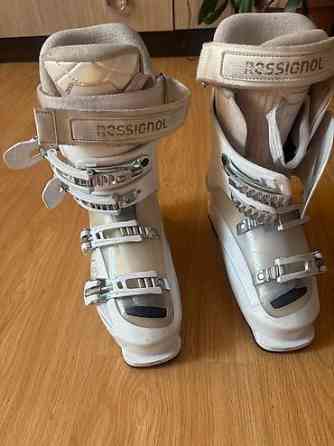 Продаю лыжные ботинки б/у размер 25.5 самовывоз Бишкек