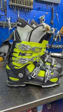 Горнолыжные ботинки Scarpa typhoon жесткость 100, размер 27.5-28.0 Бишкек