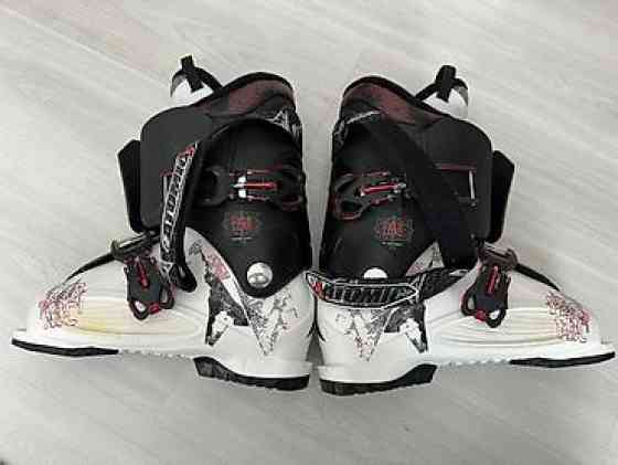 Горнолыжные ботинки Atomic Привезли б/у лыжные ботинки с Японии к Бишкек
