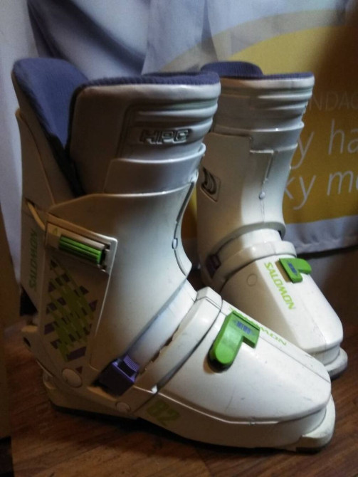 Горнолыжные ботинки Salomon(Франция) Бишкек - изображение 1