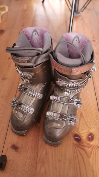 Продаются женские лыжные ботинки Head Тип ботинок: горные Бренд и Бишкек - изображение 1