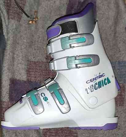 Продаю бу горнолыжные ботинки 30.5 30 29 29.5 28.5 28 27.5 27 26.5 Бишкек