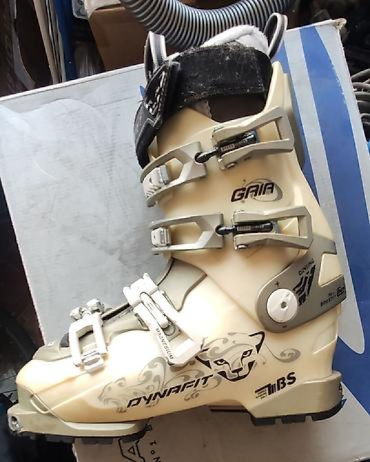 Продаю бу горнолыжные ботинки 30.5 30 29 29.5 28.5 28 27.5 27 26.5 Бишкек - изображение 3