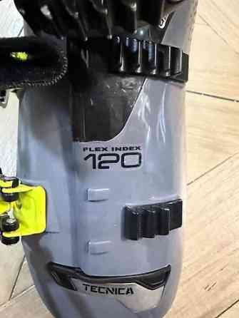 Размер маленький не подошли. Горнолыжные ботинки Бишкек