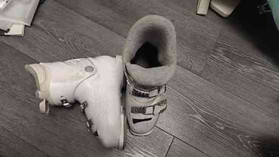 Детские горнолыжные ботинки Rossignol. - Размер по стельке: 20.5 Бишкек