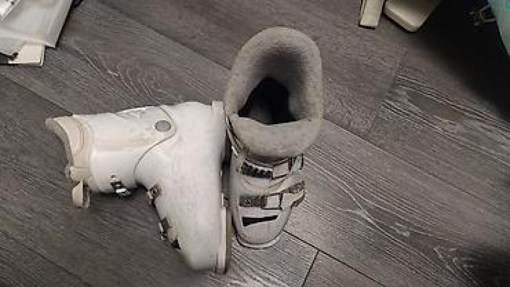 Детские горнолыжные ботинки Rossignol. - Размер по стельке: 20.5 Бишкек - изображение 2