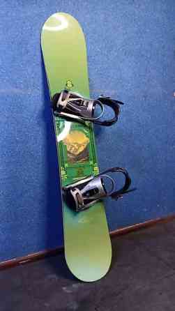 Продается сноуборд новые оригинал ниже рынка и магазинах!!! Бишкек