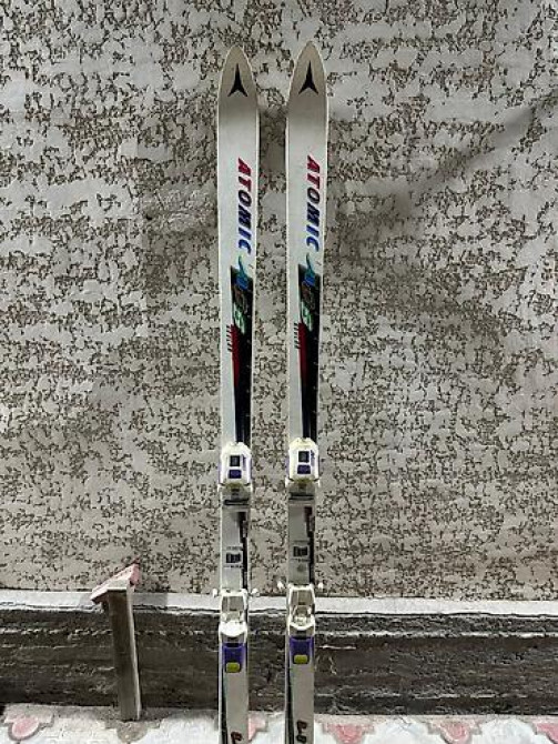 Atomic, Для подготовленных склонов, С креплениями, Б/у Бишкек - изображение 1