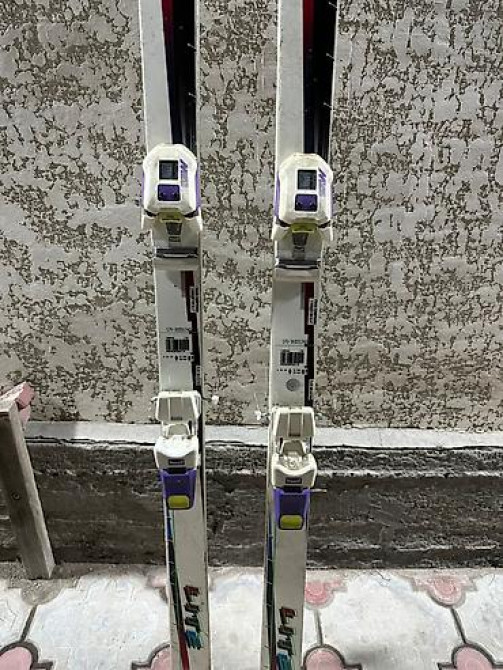 Atomic, Для подготовленных склонов, С креплениями, Б/у Бишкек - изображение 2