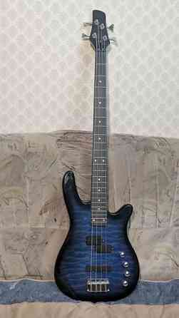 Продам бас гитару китайского производства. В пользовании около Бишкек