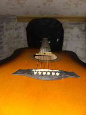 Акустическая гитара Kabat, форма корпуса дредноут с вырезом (cutaway) Бишкек