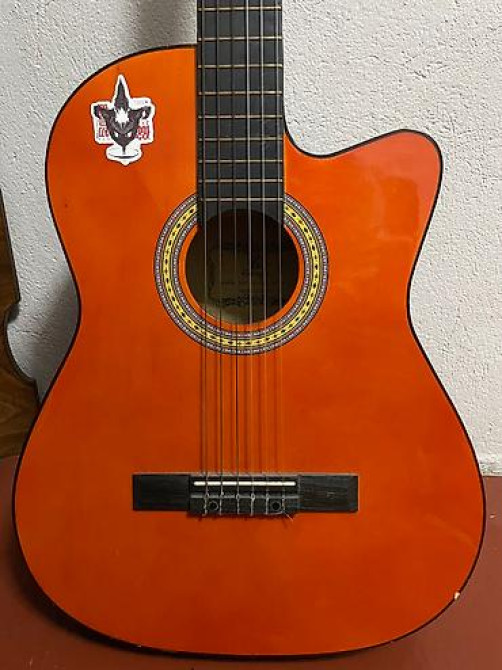 Срочно!! Гитара Grape, классика Струны новые, три – нейлон Порожки Бишкек - изображение 4