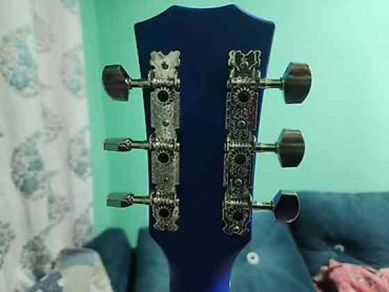 Акустическая гитара 40