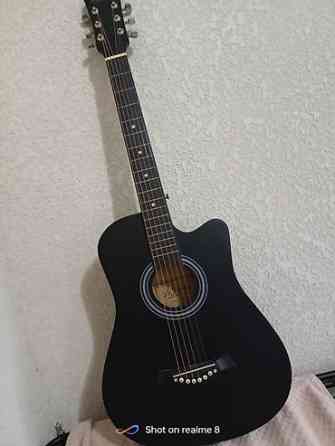 Акустическая гитара с вырезом (cutaway), цвет — матовый черный Бишкек