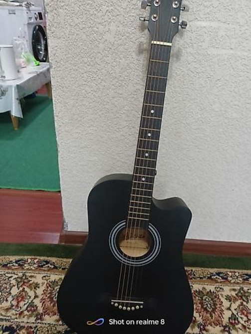 Акустическая гитара с вырезом (cutaway), цвет — матовый черный Бишкек - изображение 1