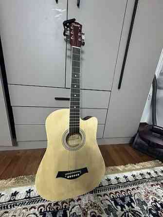 Акустическая гитара Belucci с вырезом (cutaway). Состояние очень Бишкек