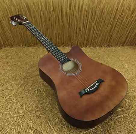 Заказ менен иштейм.8-14 кундо келет. Акчасын башында жарымын товарды Бишкек