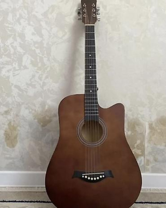 Гитара
1шт 2000
41 размер Бишкек - изображение 1