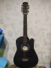Продаю акустическую гитару 