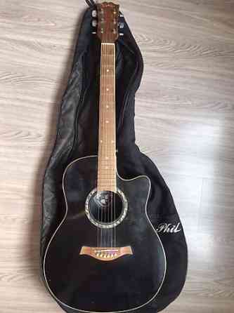 Электроакустическая гитара TM (шильдик внутри розетки), форма дредноут Бишкек