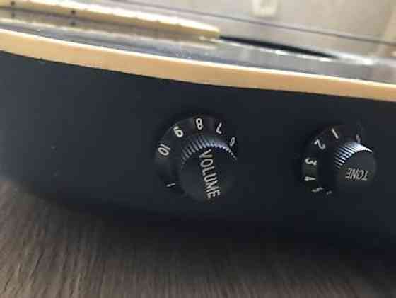 Электроакустическая гитара TM (шильдик внутри розетки), форма дредноут Бишкек