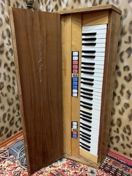 Электронная гармония/орган Harmonola Orchestrale Super - Редкий Бишкек - сүрөт 4
