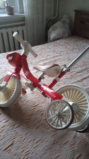 Детский велосипед, 3-колесный, 1 - 3 года, Б/у Bishkek - photo 1