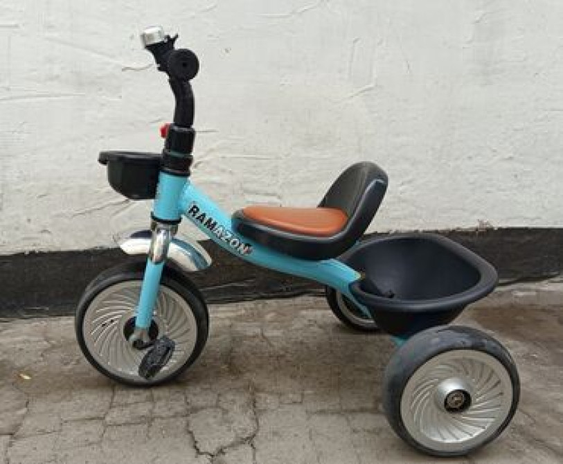 Детский велосипед, 3-колесный, 3 - 4 года, Для мальчика, Б/у Bishkek - photo 2