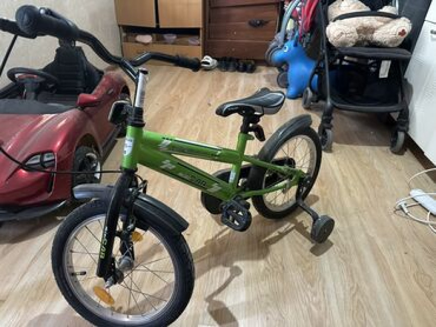 Детский велосипед, 2-колесный, 4 - 6 лет, Б/у Бишкек - сүрөт 1