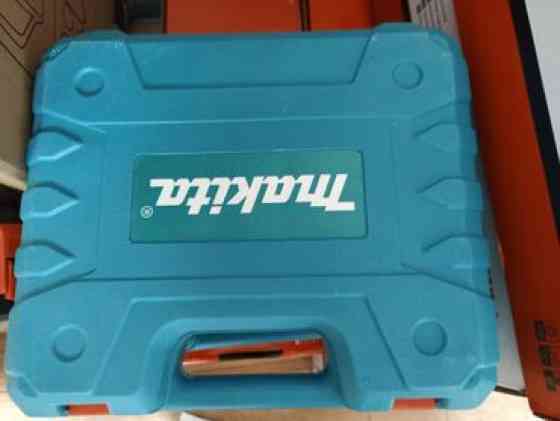 Беспроводная дрель-шуруповерт Makita с двумя аккумуляторами и набором Бишкек