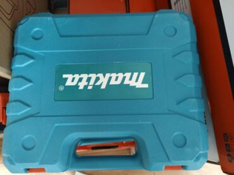 Беспроводная дрель-шуруповерт Makita с двумя аккумуляторами и набором Bishkek - photo 4