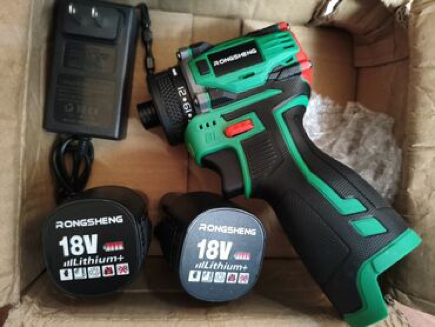 Бесщеточный винтоверт 
Комплект 2 батареи и зарядка 
Без кейса Bishkek - photo 4