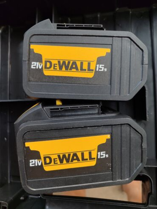 ГАЙКАВЕРТ аккумуляторная,1 батарейка,новый. Есть 2 батарейные - 5200 Бишкек - изображение 7